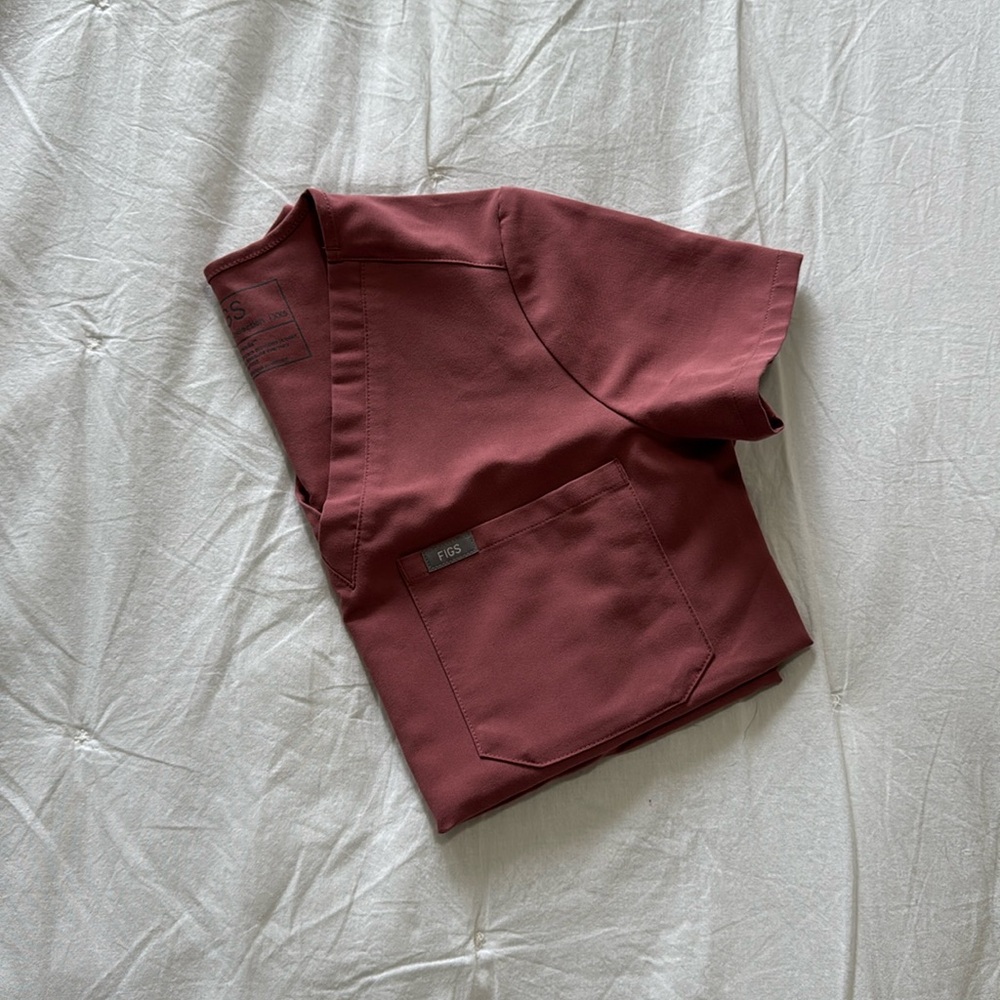 FIGS | Catarina Scrub Top